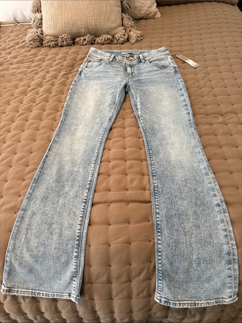 Hudson Beth Midrise Baby Bootcut Petite Light Wash Jeans